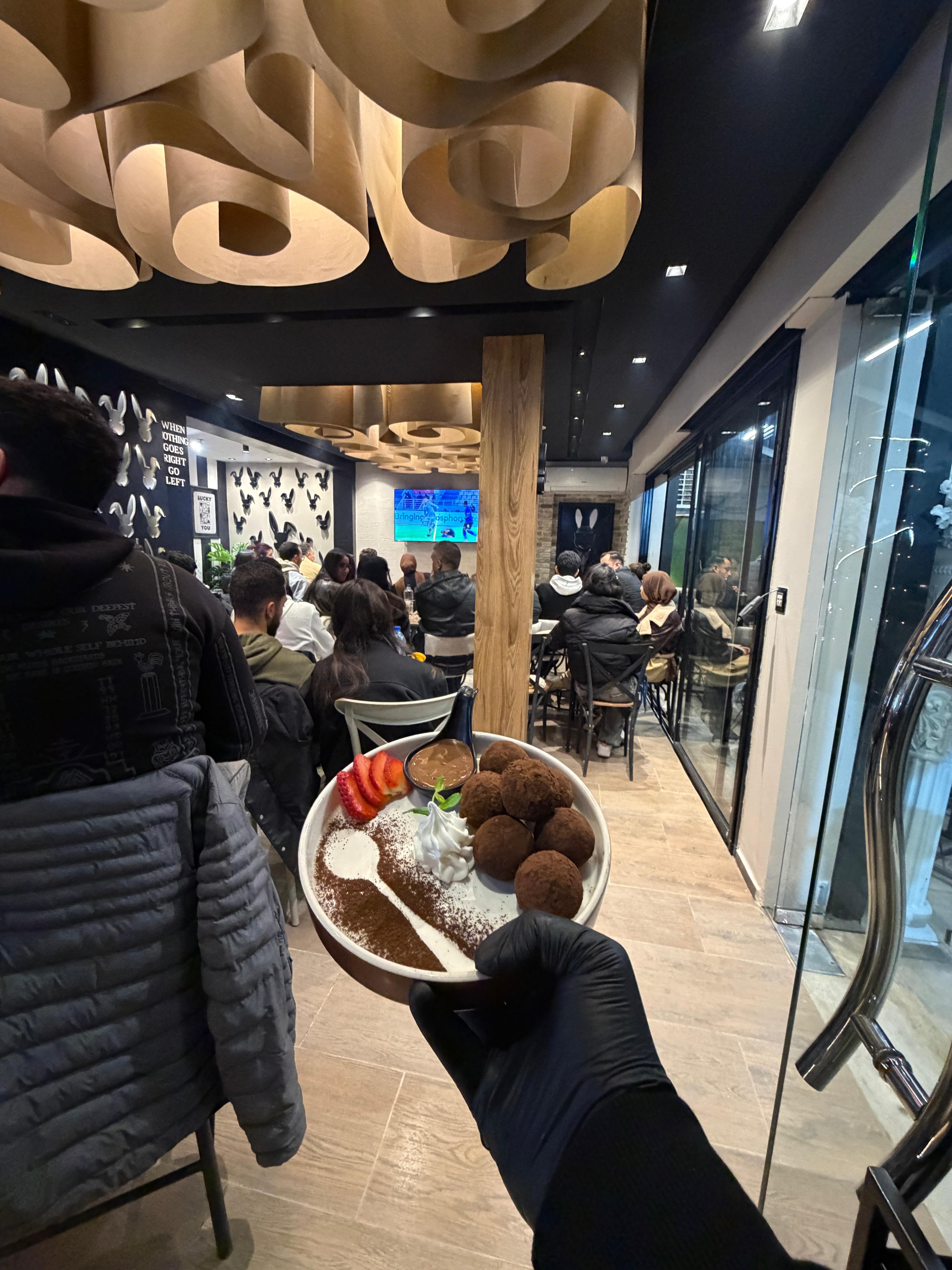 7 Pieces tiramisu